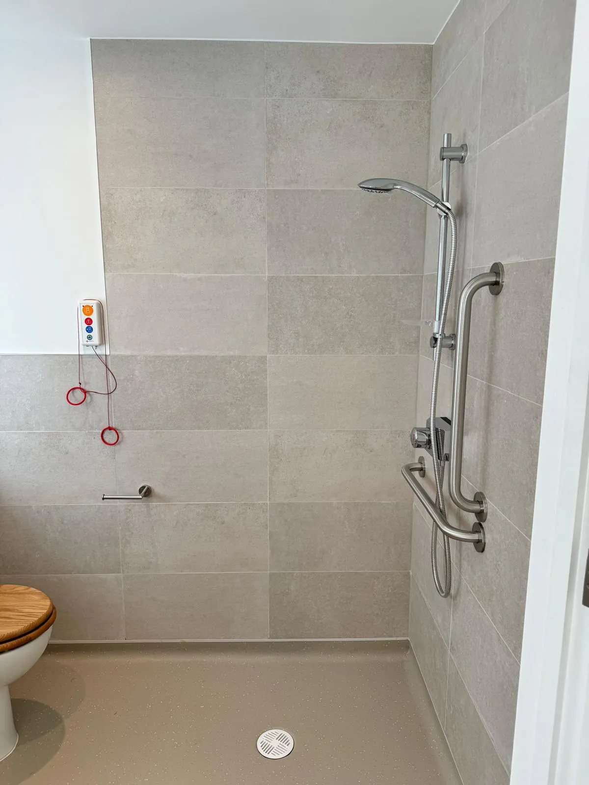 Wombwell Care Home En-Suite Wet Room
