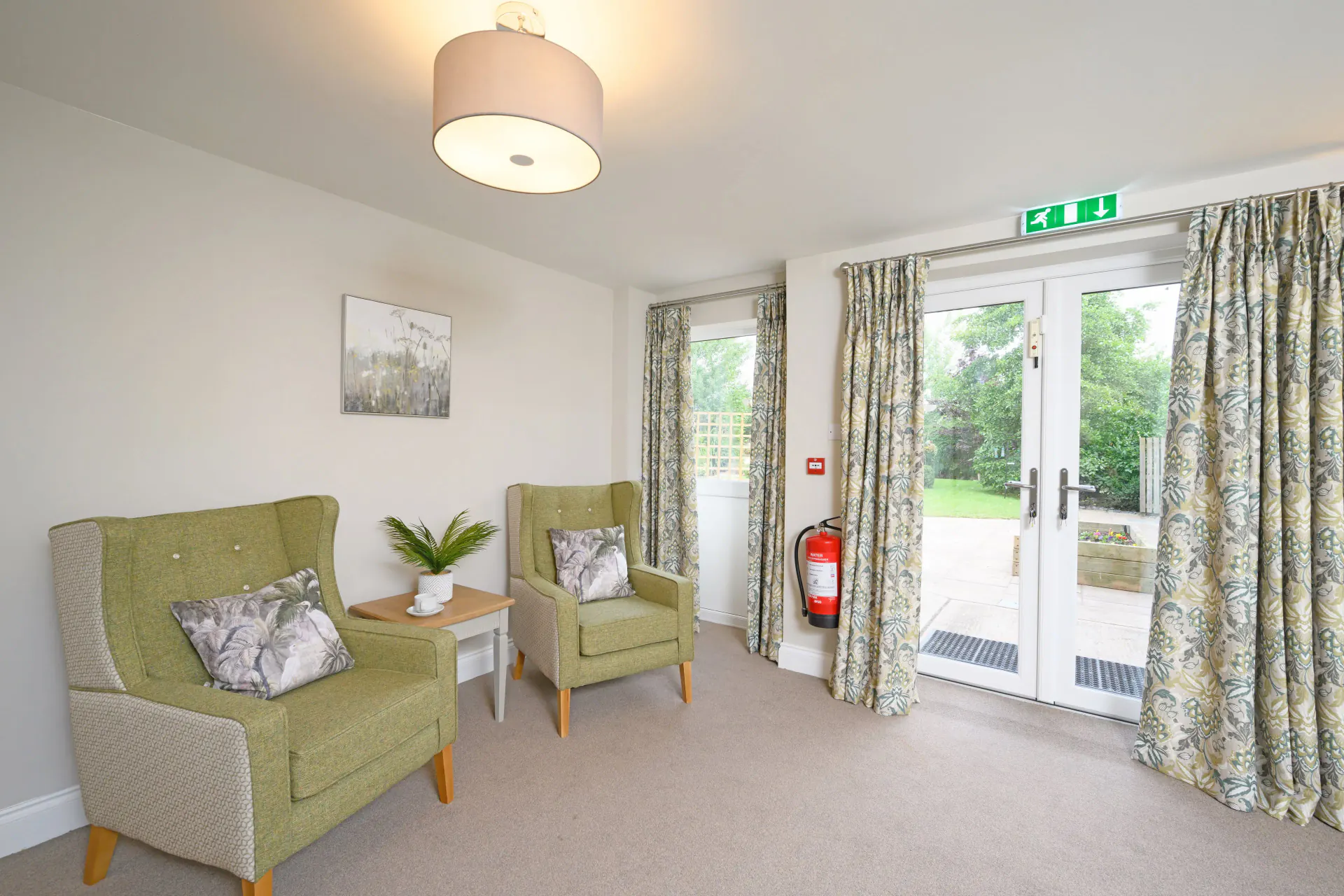 Riverwell Beck Garden Lounge & Patio Access
