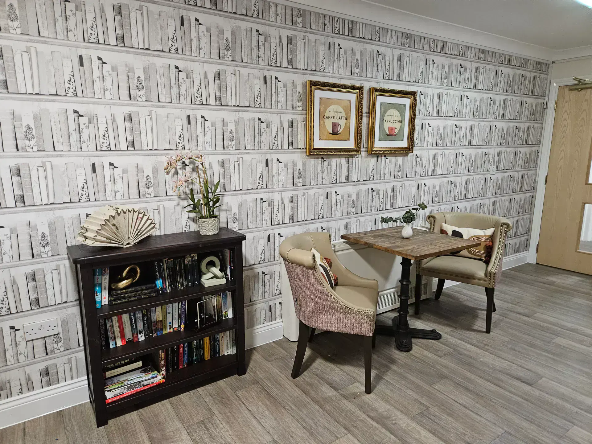 Kingston Court Lounge